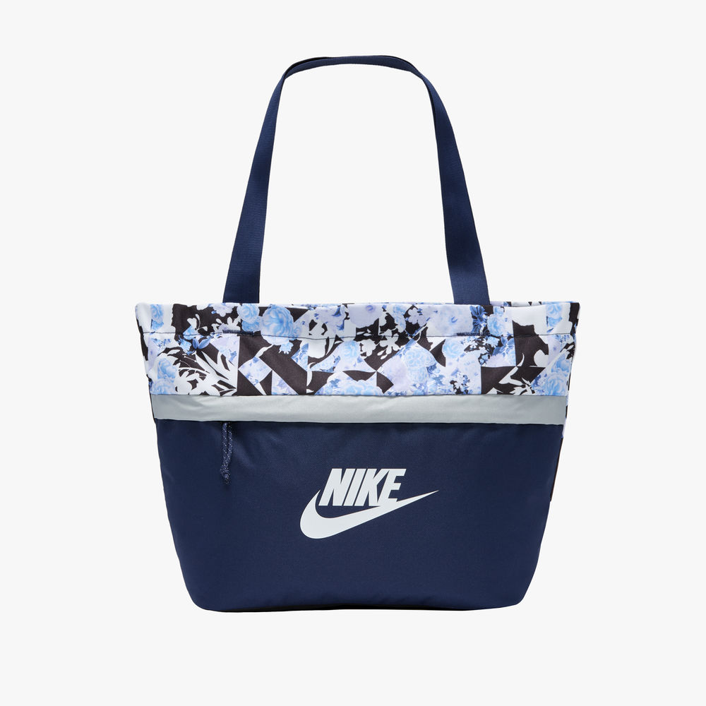 Nike Tanjun