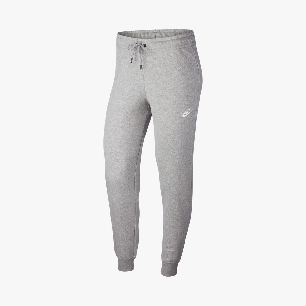 Nike Sportswear Essential