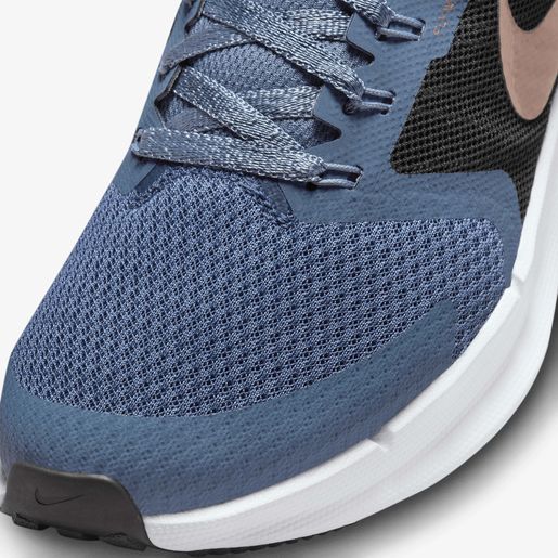 Nike Run Swift 3