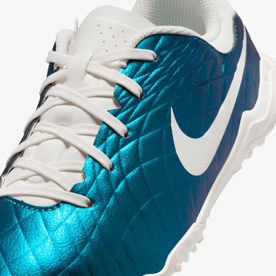 Nike Jr. Tiempo Legend 10 Academy 30