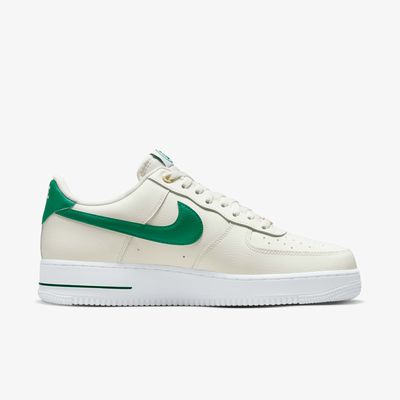 Nike Air Force 1 '07 LV8