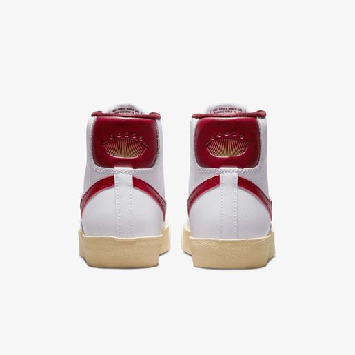 Nike Blazer Mid '77 SE