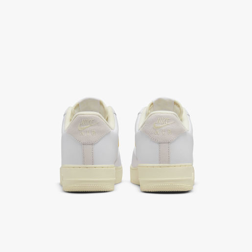 Nike Air Force 1 07 LX