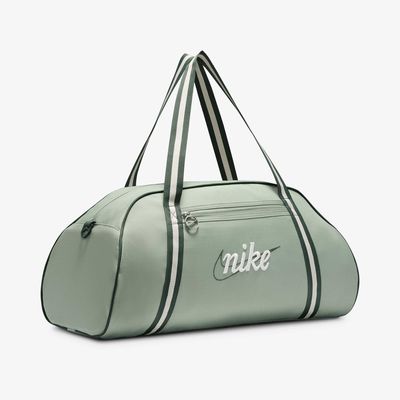 Nike Gym Club