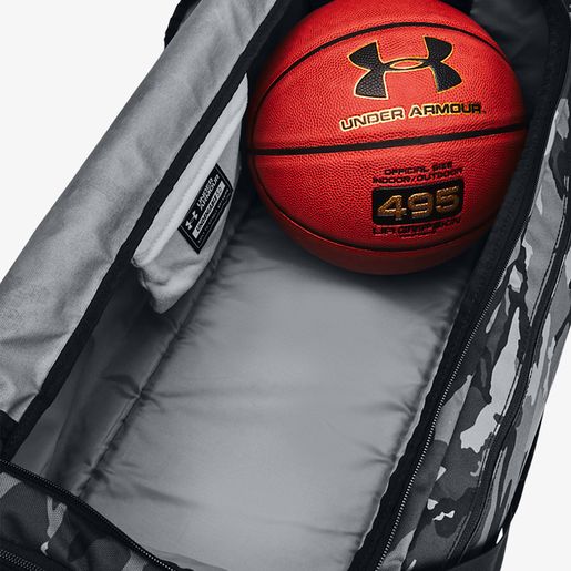 Under Armour Undeniable 5.0