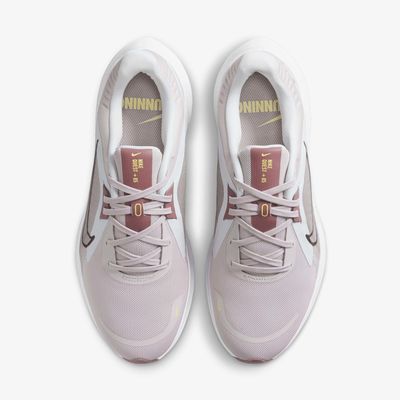 Nike Quest 5