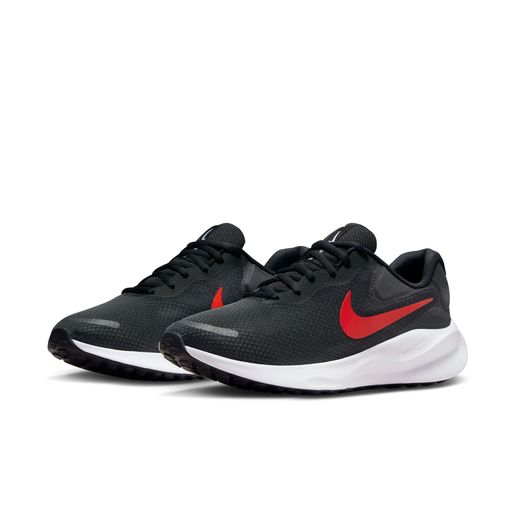 Nike Revolution 7