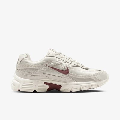 Nike Initiator