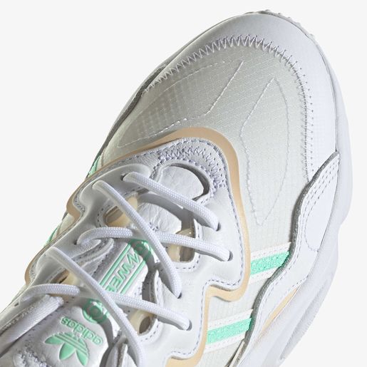 adidas OZWEEGO