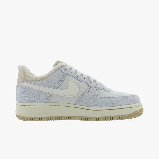 Nike Air Force 1 07 Low LV8