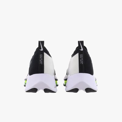Nike Air Zoom Tempo NEXT%