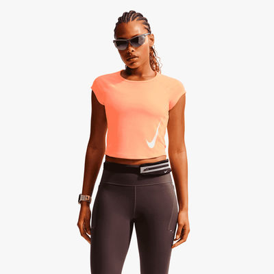 Nike Camiseta Tempo Swoosh