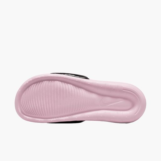 Nike Victori One