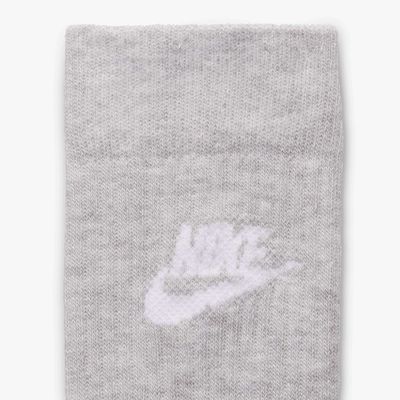 Nike Media Essential Largas 3 Pares