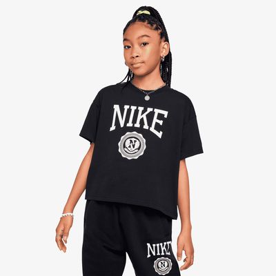Nike Sportswear