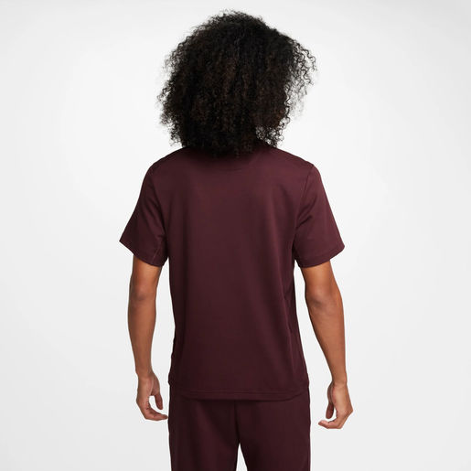 Nike Primary