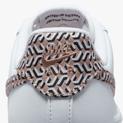 Nike Air Force 1 LX United