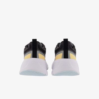 adidas Questar