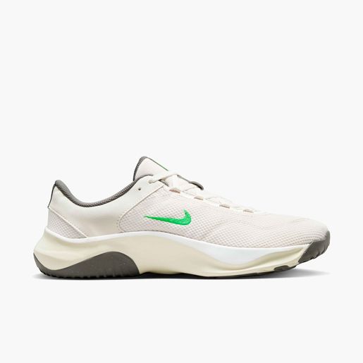 Nike Legend Essential 3 Next Nature