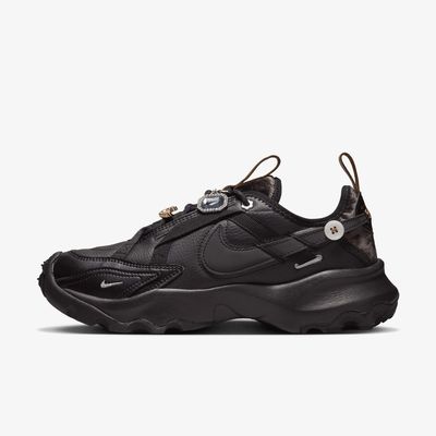 Nike TC 7900