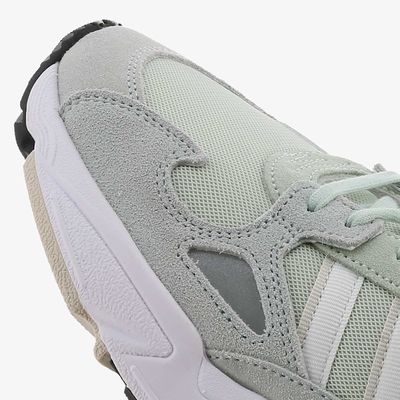 adidas Falcon