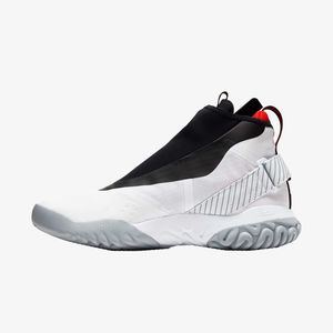 air jordan proto react z