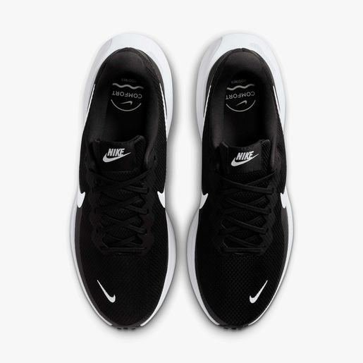 Nike Revolution 8