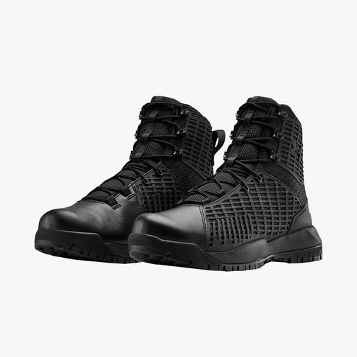Under Armour Stryker