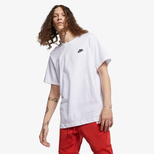 Nike Sportswear Club