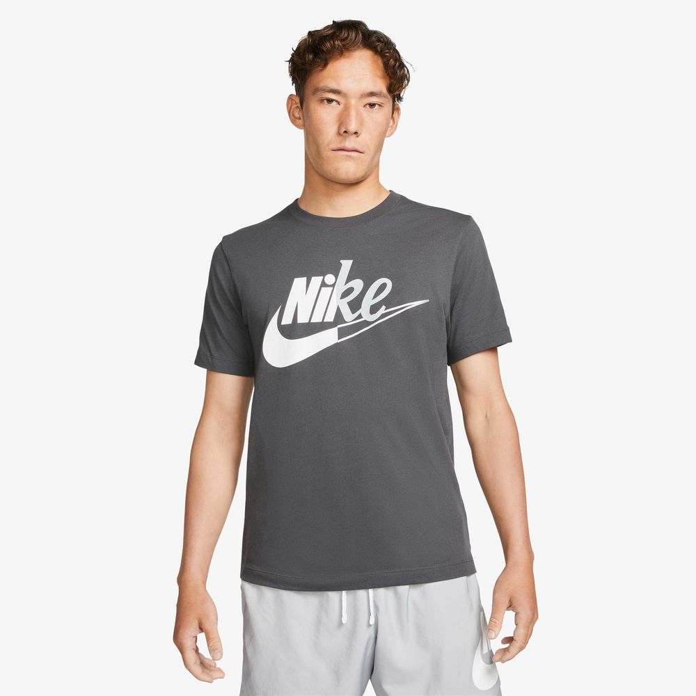 Nike Sportswear