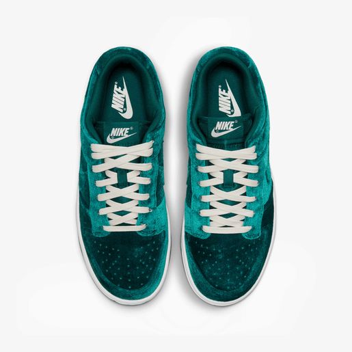 W Nike Dunk Low