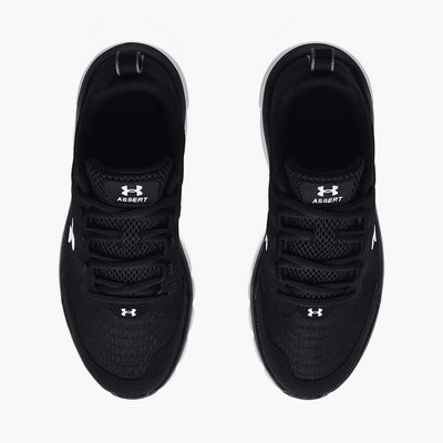 Under Armour Assert 9