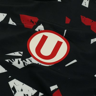 Camiseta Universitario 2025
