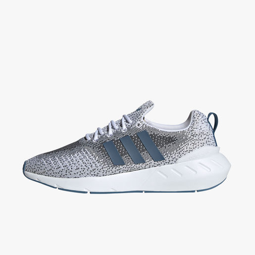 adidas Swift Run 22