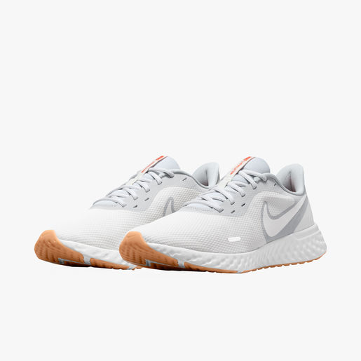 Nike Revolution 5