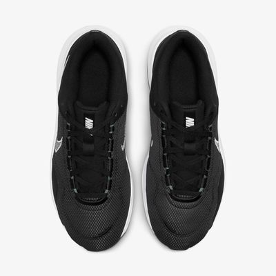 Nike Legend Essential 3 Next Nature