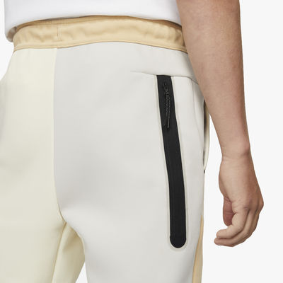 Nike Sportswear Tech Fleece