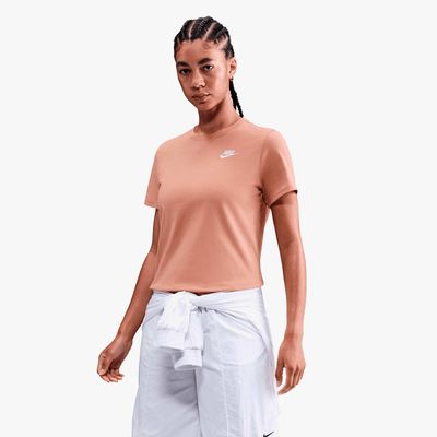 Nike Camiseta Sportswear Club Essentials