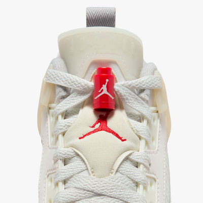 Jordan Spizike Low