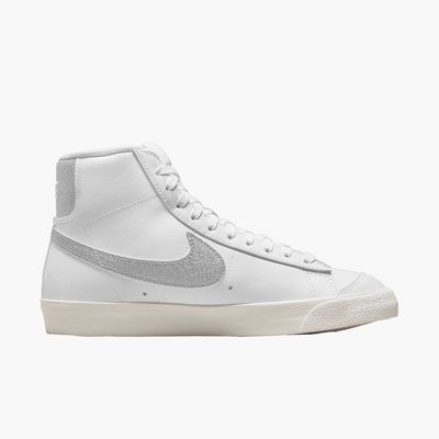 Nike Blazer Mid 77 ESS