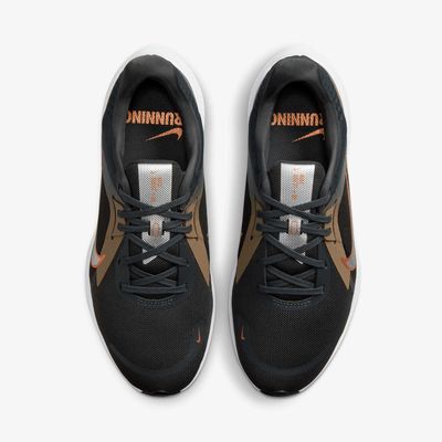 WMNS NIKE QUEST 5