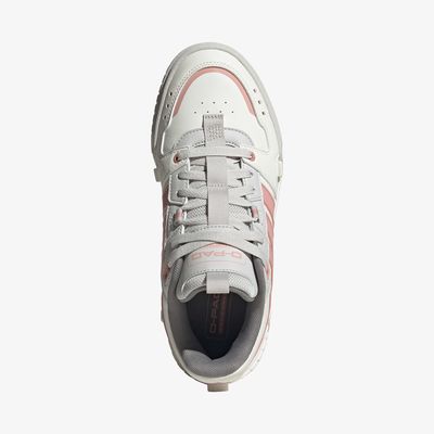 adidas D-Pad