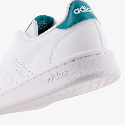 adidas Advantage