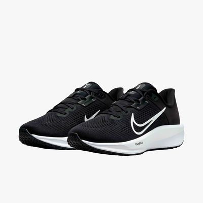 Nike Quest 6