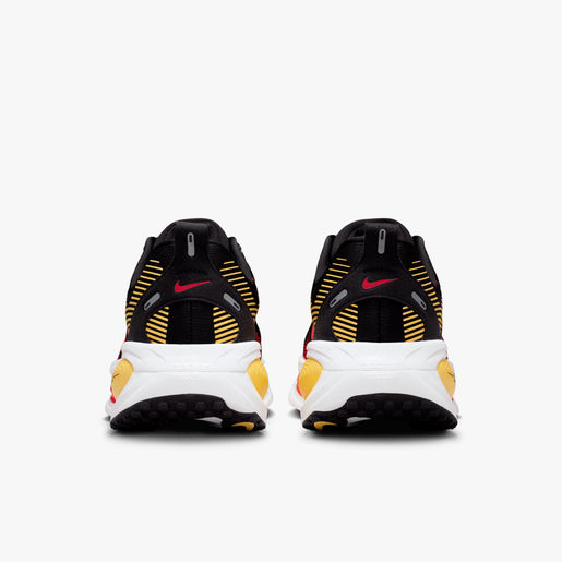 Nike Vomero 18