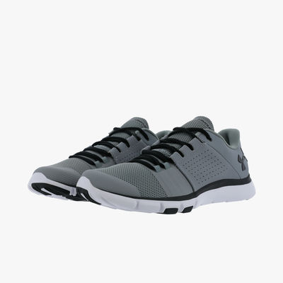 Under Armour Strive 7