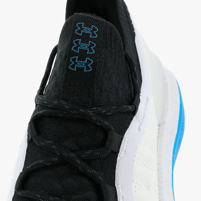 Under Armour Phantom 4