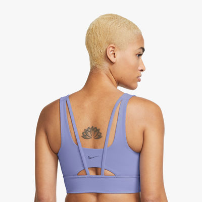Nike Dri-FIT Alate Ellipse
