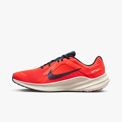 Nike Quest 5