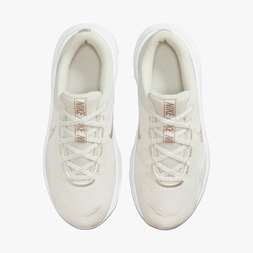 Nike Legend Essential 3 NN Premium